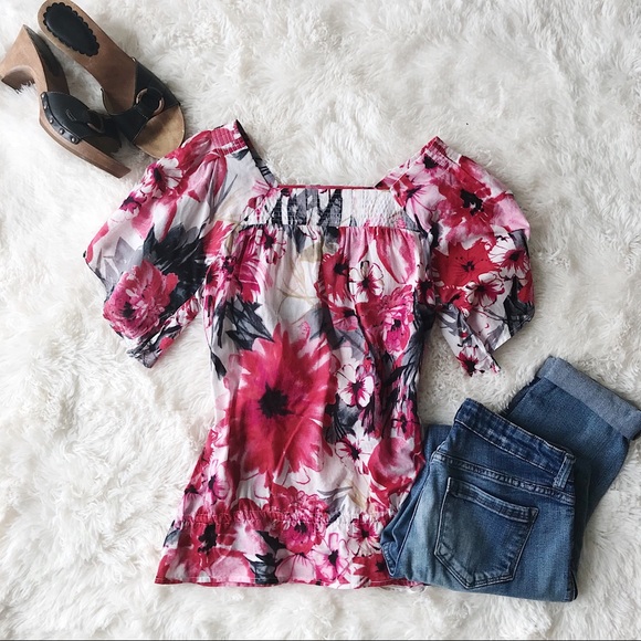 Art & Soul Abstract Sleeve Top